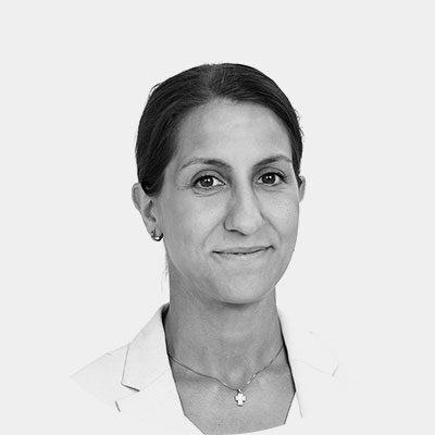 Angela Carosia Service-Team