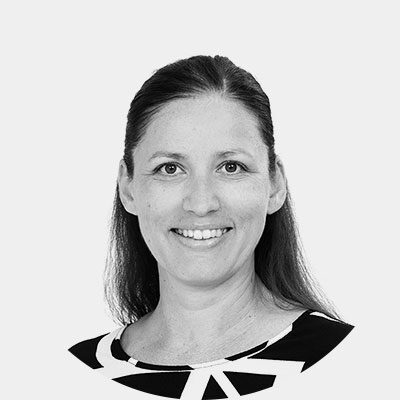 Ema Brlekovic Service-Team